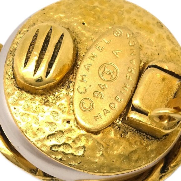 Chanel Gold Triple CC Artificial Pearl Earrings Clip-On - Picture 4 of 4